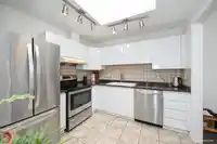 308 7633 ST. ALBANS ROAD - thumbnail 8