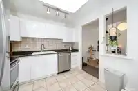 308 7633 ST. ALBANS ROAD - thumbnail 9