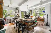 1650 CEDAR CRESCENT - thumbnail 5