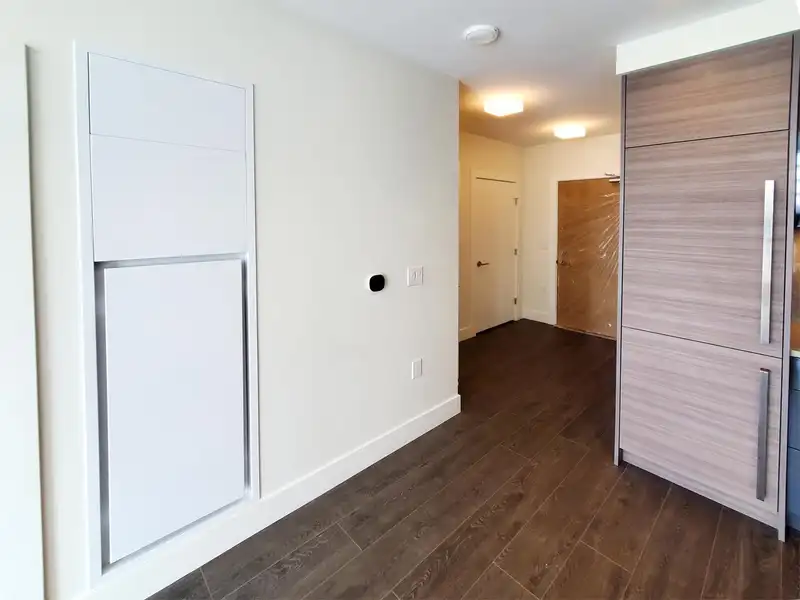 507 3438 SAWMILL CRESCENT - photo 3 of 27