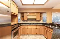 8728 213 STREET - thumbnail 15