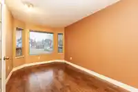 8728 213 STREET - thumbnail 3