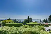 2365 QUEENS AVENUE - thumbnail 1