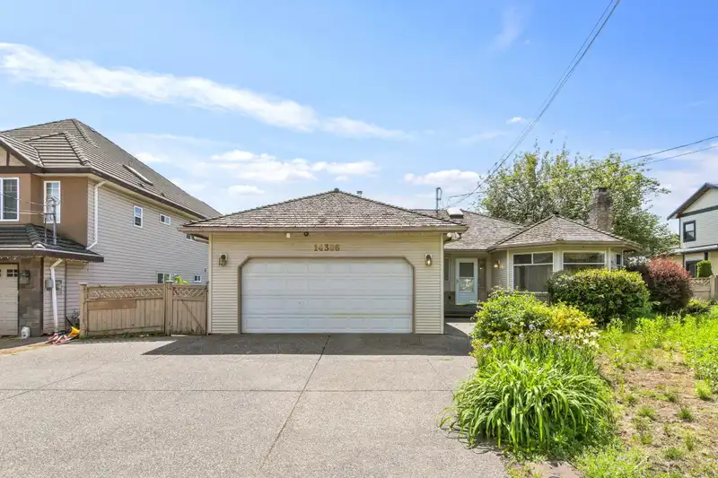 14306 72A AVENUE - photo 1 of 28
