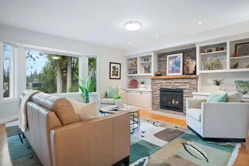 20931 YEOMANS CRESCENT - photo 4 of 40