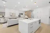 2 810 E 22ND AVENUE - thumbnail 14