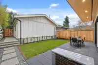 2 810 E 22ND AVENUE - thumbnail 32
