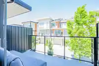 8 20857 77A AVENUE - thumbnail 32