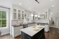 927 163 STREET - thumbnail 8