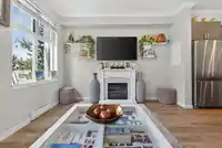 14 1111 EWEN AVENUE - thumbnail 9