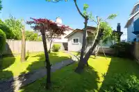 3089 E 1ST AVENUE - thumbnail 1