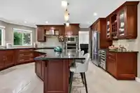 7848 161 STREET - thumbnail 15