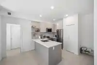 225 10777 138 STREET - thumbnail 7