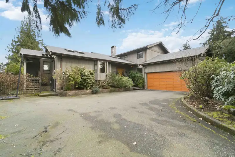 5541 GILPIN STREET - photo 1 of 40