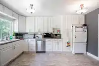 17223 61B AVENUE - thumbnail 12