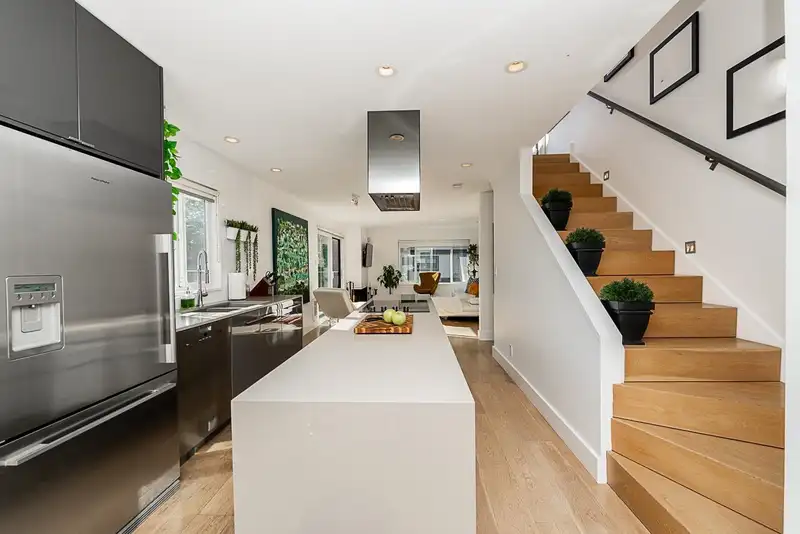 3988 PARKWAY DRIVE - photo 4 of 40