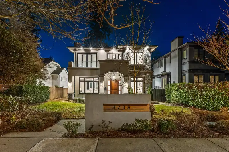 3708 W 35TH AVENUE - photo 1 of 33