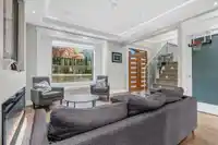 175 DELTA AVENUE - thumbnail 4