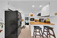 108 216 E 6TH STREET - thumbnail 12