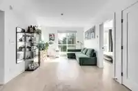 302 8379 201 STREET - thumbnail 2