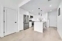 302 8379 201 STREET - thumbnail 6
