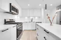 302 8379 201 STREET - thumbnail 7