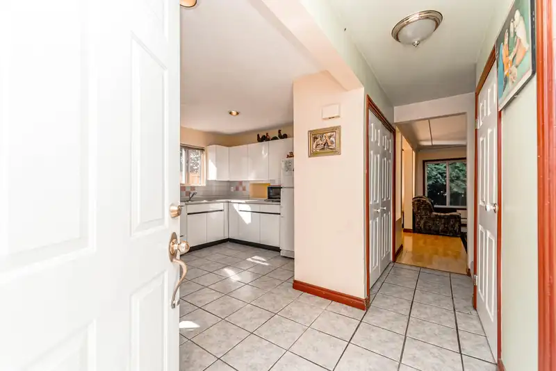 31 3075 TRETHEWEY STREET - photo 4 of 40