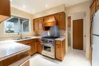 5221 252 STREET - thumbnail 11