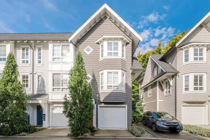 85 8476 207A STREET - photo 1 of 36