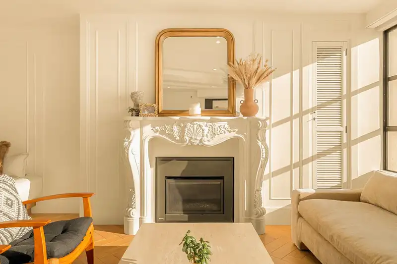 302 1008 BEACH AVENUE - photo 2 of 37