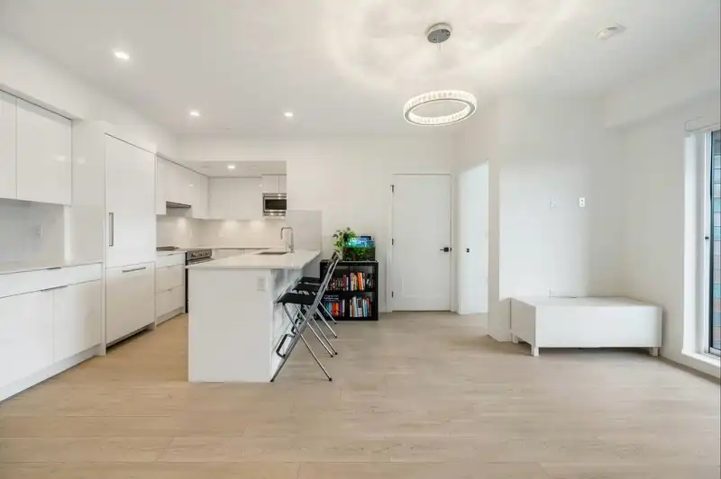 601 5399 JOYCE STREET - photo 3 of 20
