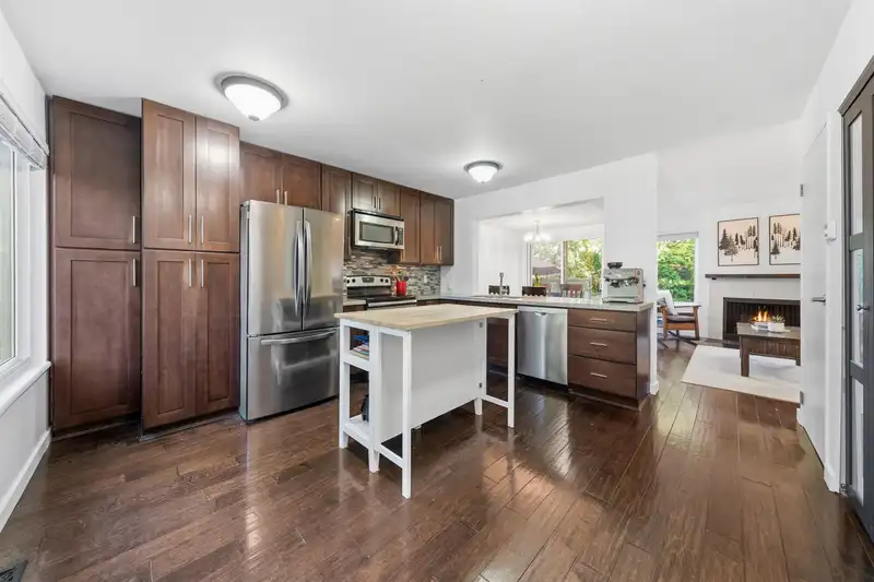 4742 LAURELWOOD PLACE - photo 1 of 26