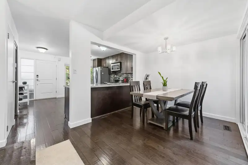 4742 LAURELWOOD PLACE - photo 4 of 26
