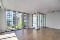 501 1228 MARINASIDE CRESCENT - thumbnail 4