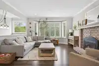 1925 154A STREET - thumbnail 19