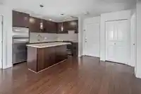 406 15735 CROYDON DRIVE - thumbnail 6