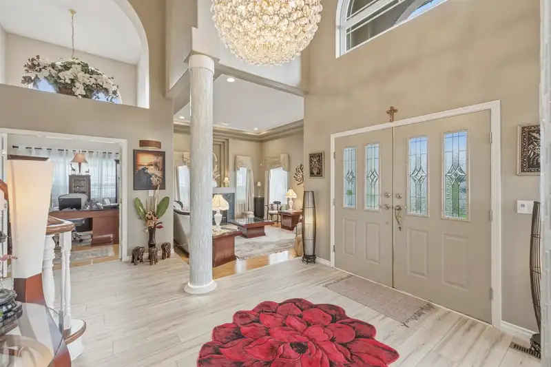 1542 ALPINE LANE - photo 4 of 40