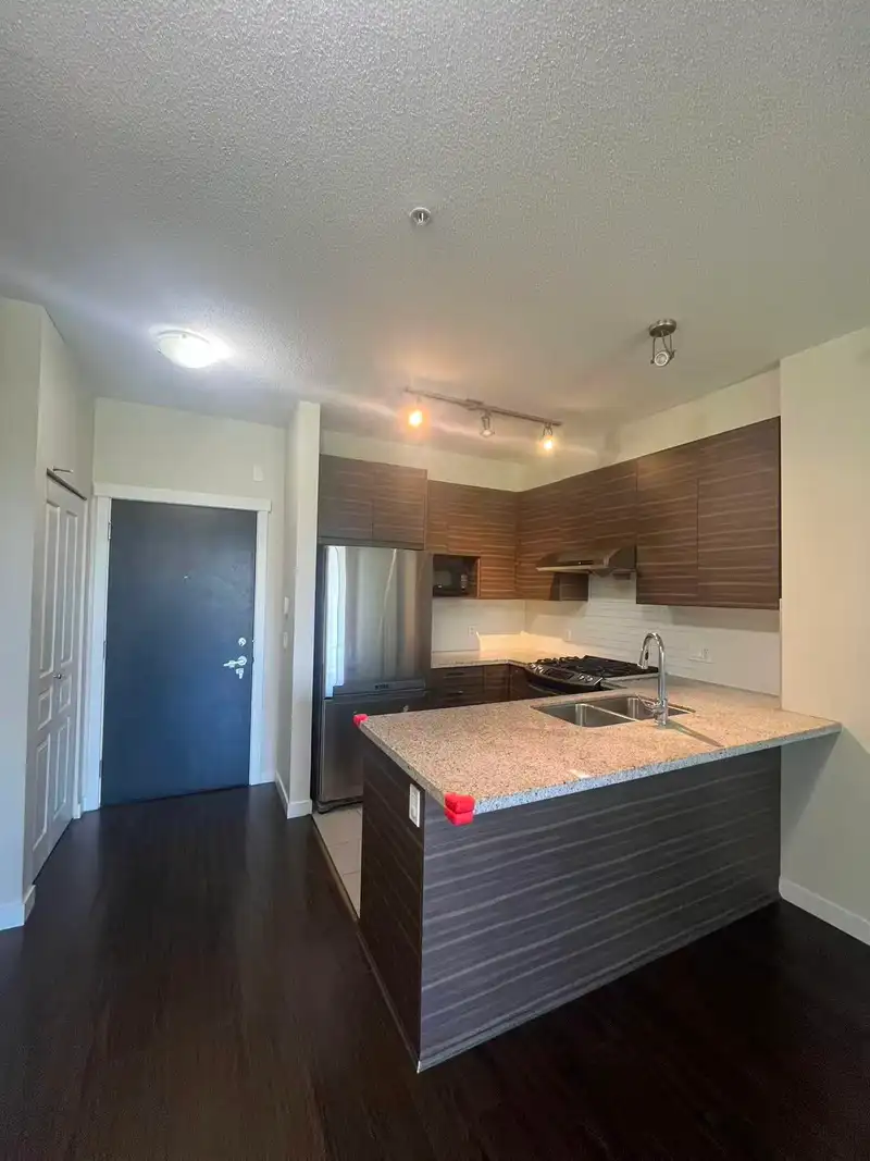 351 9388 MCKIM WAY - photo 3 of 12