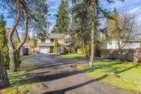 4875 200 STREET - thumbnail 3