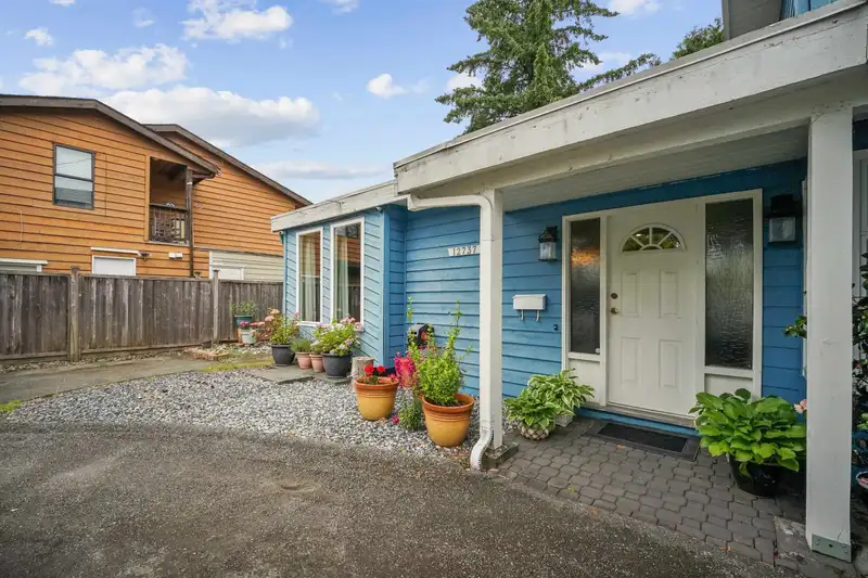 12737 DRUMMOND PLACE - photo 4 of 35