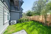 2 22551 WESTMINSTER HIGHWAY - thumbnail 22