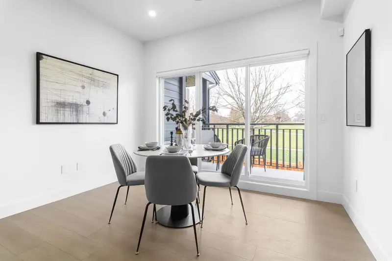 2 22551 WESTMINSTER HIGHWAY - photo 4 of 27