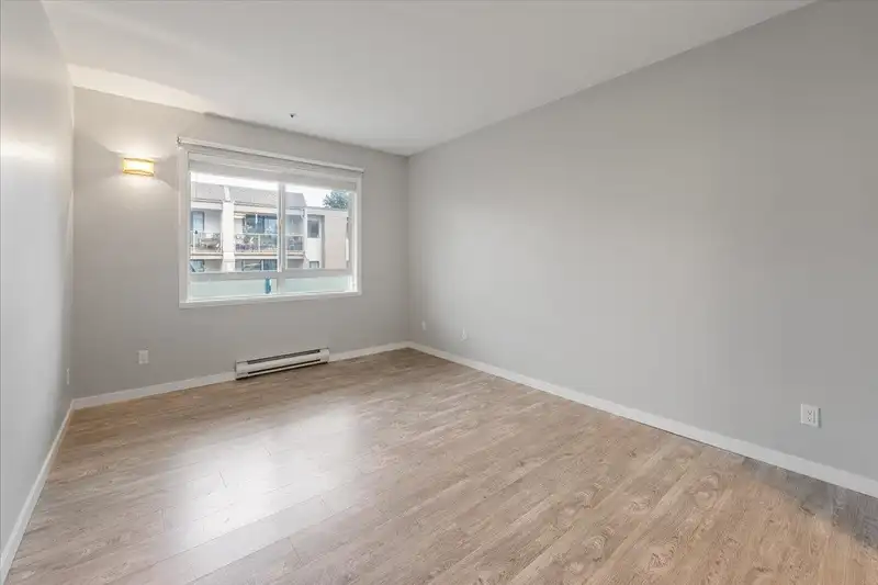 204 8680 LANSDOWNE ROAD - photo 4 of 25