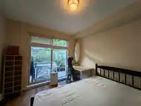2547 EAST MALL - thumbnail 18