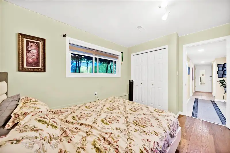 3166 PRINCESS COURT - photo 4 of 33
