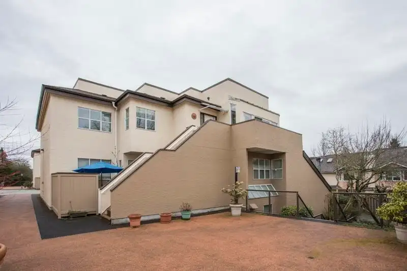 40 7540 ABERCROMBIE DRIVE - photo 1 of 30