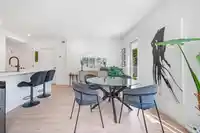 221 2520 GUELPH STREET - thumbnail 9