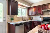 10867 64A AVENUE - thumbnail 8
