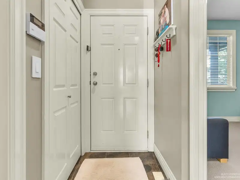 6573 193 STREET - photo 2 of 37