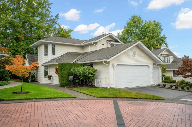 62 8737 212TH STREET - photo 1 of 26